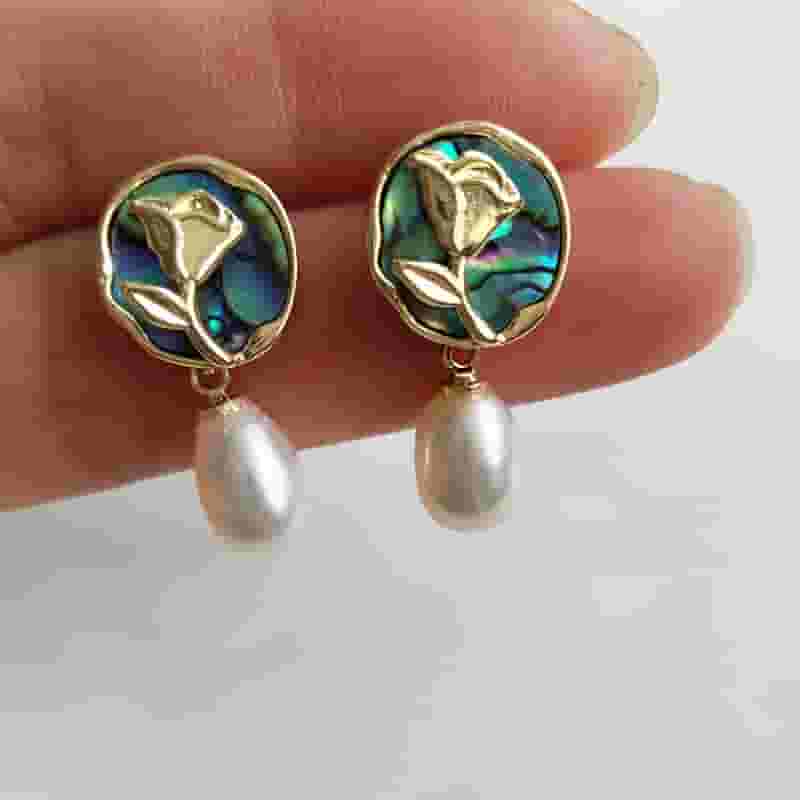 S925 Silver Needle Natural Pearl Geometric Earrings Light Luxury High-end Color Shell Rose Pearl Earrings New Style