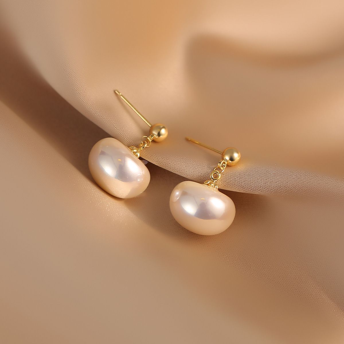 French Retro Elegant Baroque Colorful Highlight Pearl Earrings for Women Simple All-match Elegant Fashion Earrings Earrings