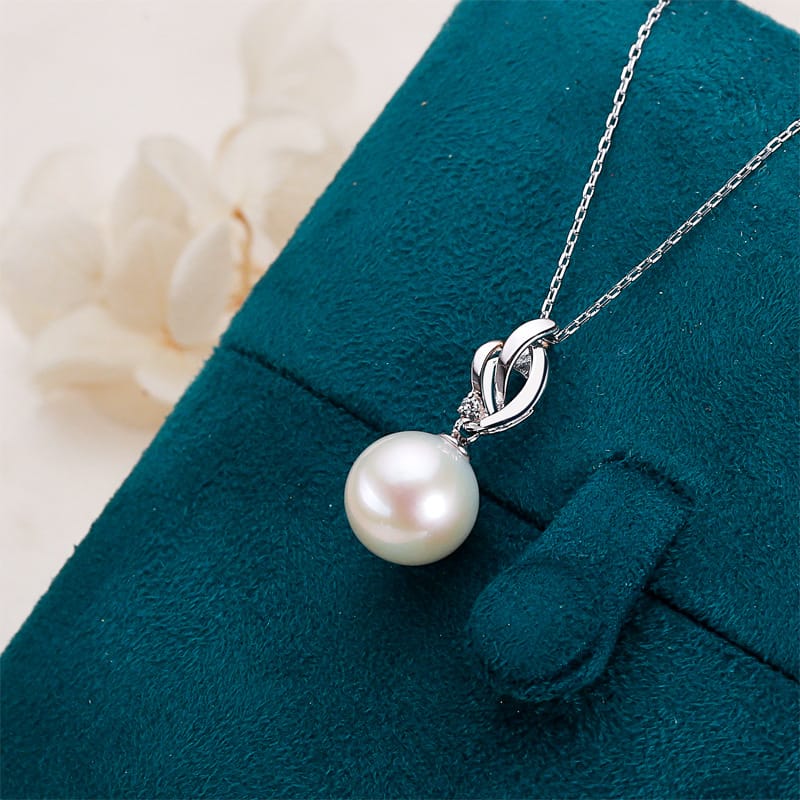Fashionable Style Freshwater Pearl Necklace for Women 925 Sterling Silver Accessories Niche Versatile Clavicle Chain