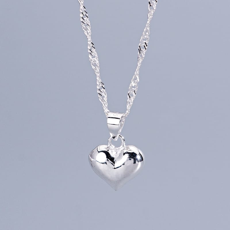 European and American Cross-border S925 Sterling Silver Love Chain Necklace Women's High-end Fashionable All-match Heart-shaped First Jewelry
