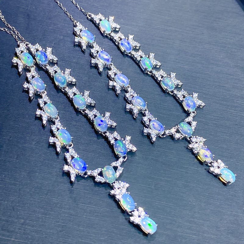 Fashion natural opal necklace Ladies 4*6mm Opal clavicle necklace luxury light luxury color treasure wholesale