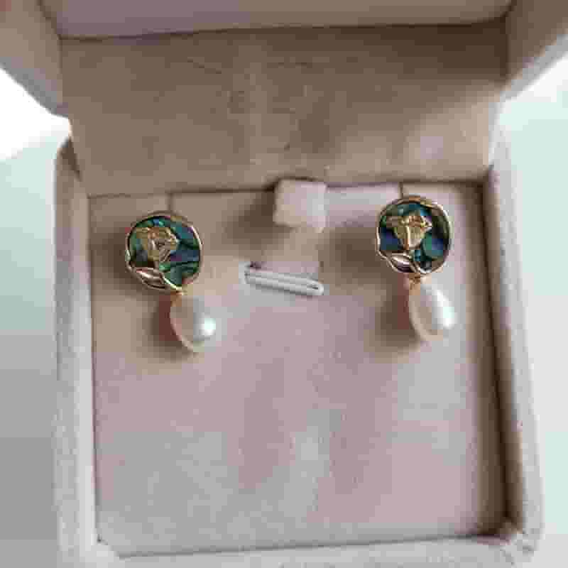 S925 Silver Needle Natural Pearl Geometric Earrings Light Luxury High-end Color Shell Rose Pearl Earrings New Style