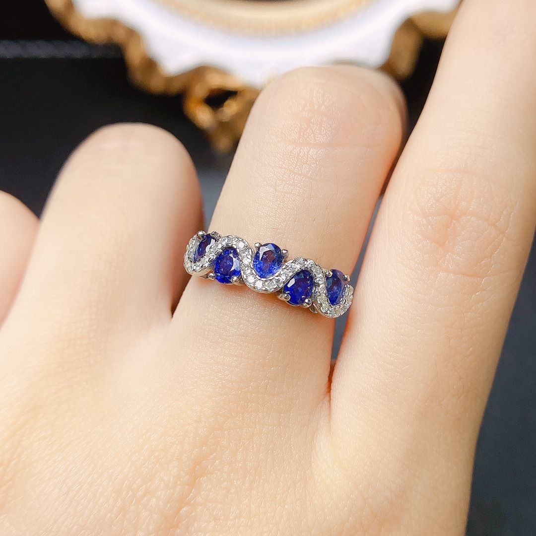 Factory wholesale explosions natural sapphire ring S925 silver inlaid with the main stone 3*4 selling Europe and the United States a generation of hair