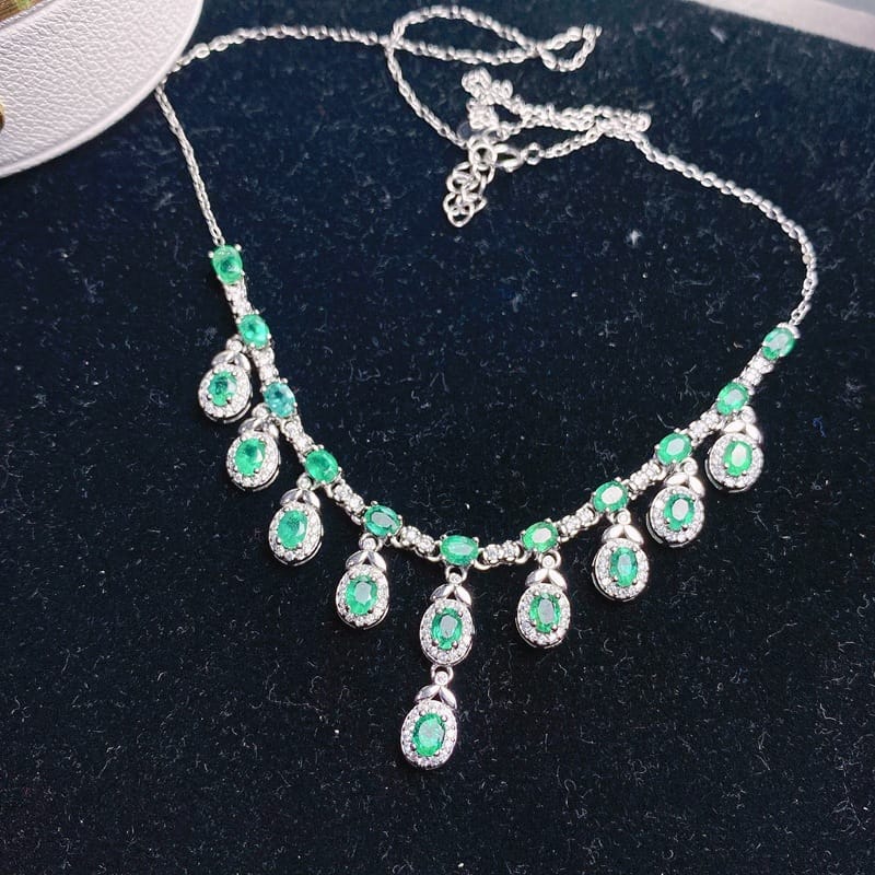 Emerald Necklace Deluxe Exquisite 925 Silver Ladies Natural Gem Support Re-inspection of a generation of hair