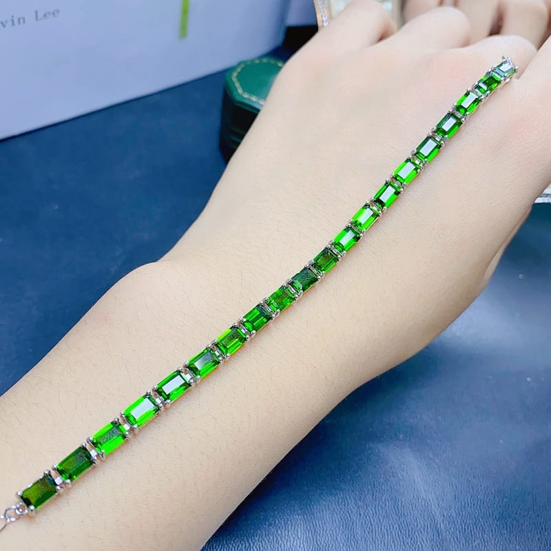 Fresh and simple natural diopside bracelet 925 silver wholesale ladies Bracelet small star anise 6*4mm send girlfriend