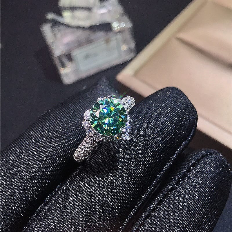 1 karat green diamond female ring GRA certificate black card waist size 925 silver plated platinum one-piece delivery