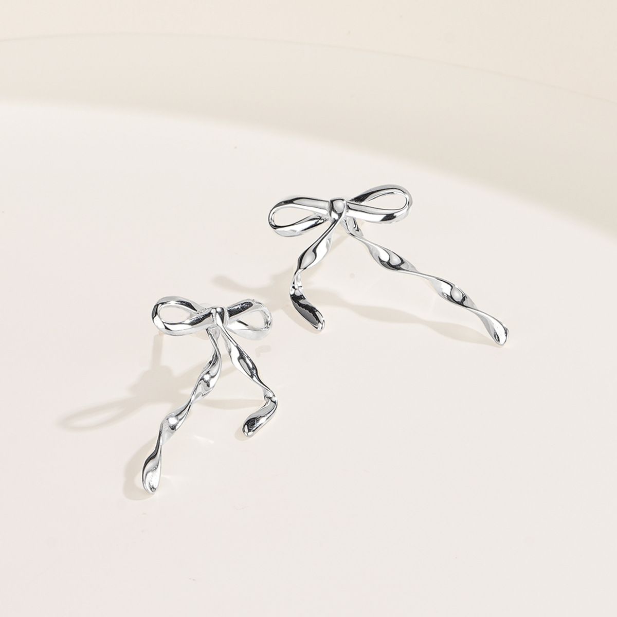 S925 sterling silver bow earrings fashion design for women