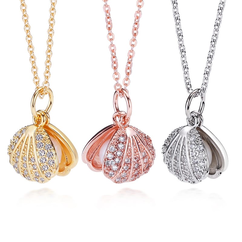 Shell Fresh Water Pearl Pendant Necklace