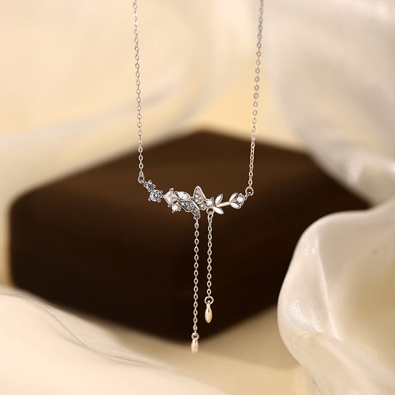 S999 Silver Exquisite Butterfly Branches and Leaves Tassel Necklace Temperament All-match Niche Design Sweet Clavicle Chain