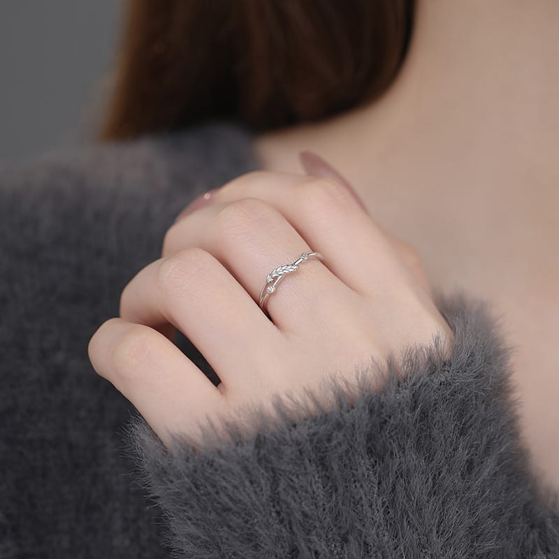 Po S999 Foot Silver Spring and Summer Hot Wheat Ring Women's Elegant Fashion Pastoral Style All-match New Ring for Hair