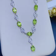 Simple natural olivine necklace main stone 5*7mm clavicle chain pendant exquisite first-hand supply batch