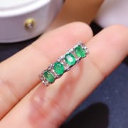 Emerald ring natural Columbia emerald ring 925 silver inlaid Emerald wholesale can be identified