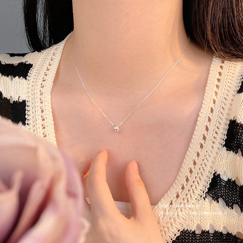 Po S999 Silver Shining Four Mans Star Necklace Women's Fashion Geometric Personality All-match High-end Design Clavicle Chain