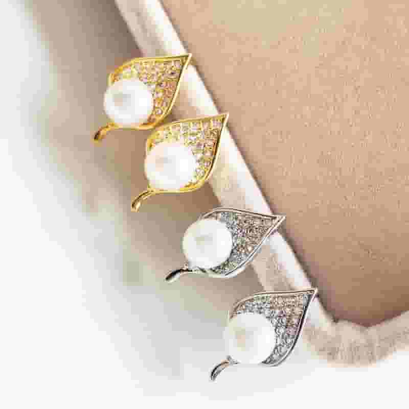 Natural Freshwater Pearl Earrings s925 Silver Needle Zircon One Leaf Pleasant Small and Exquisite Niche Design Earrings New