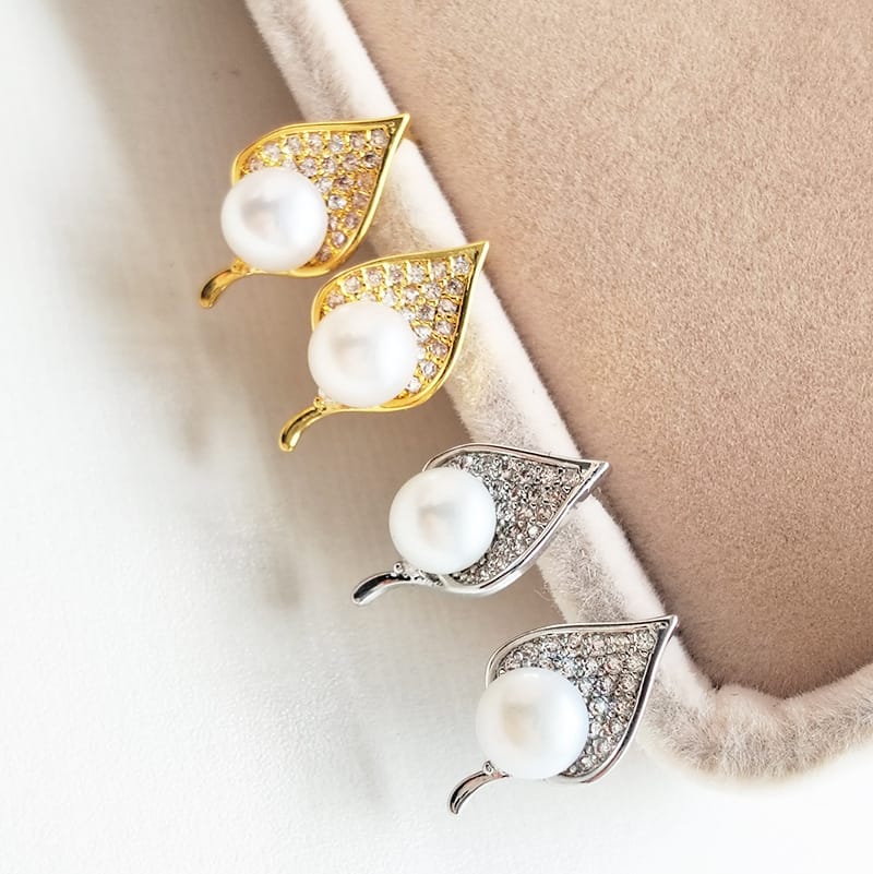 Natural Freshwater Pearl Earrings s925 Silver Needle Zircon One Leaf Pleasant Small and Exquisite Niche Design Earrings New