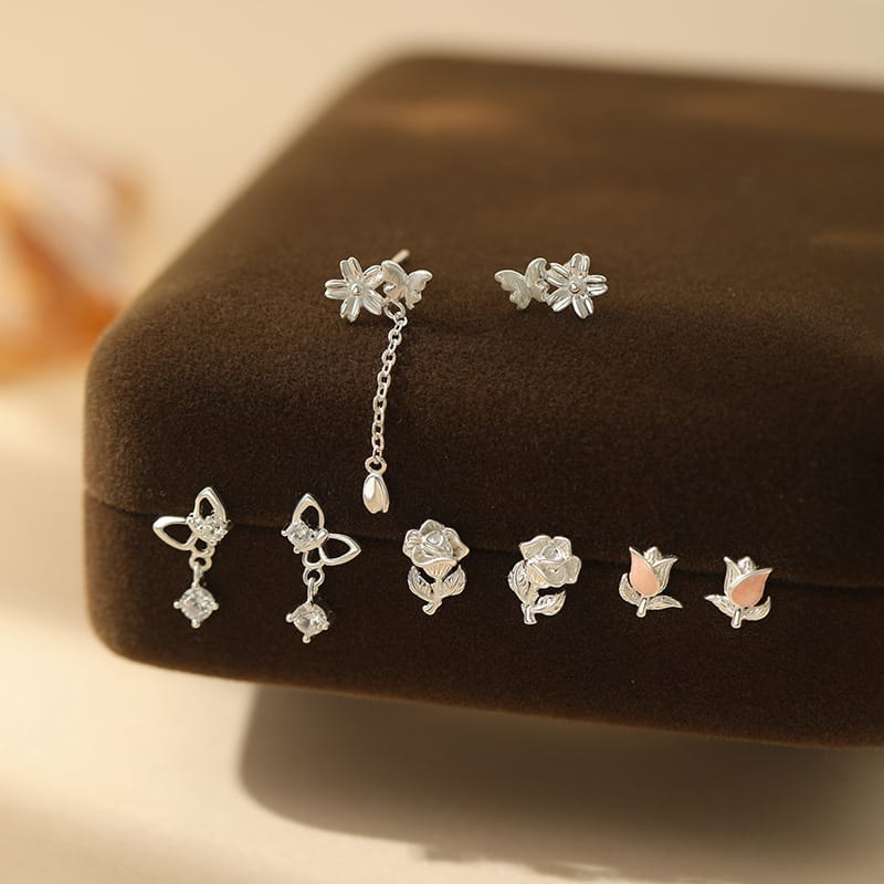 Original S999 Pure Silver Moe Butterfly Flower Rhyme Series Niche Unique Mori Style Fresh and Elegant Elegant Elegant Elegant Earrings