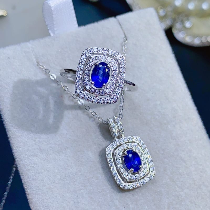Fashion DIY bare stone natural sapphire 925 silver 4*6mm sapphire set shake sound fast hand wholesale