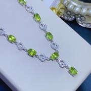 Simple natural olivine necklace main stone 5*7mm clavicle chain pendant exquisite first-hand supply batch