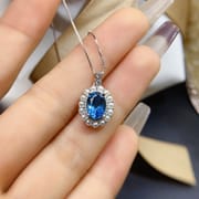 New natural London blue topaz pendant 6 * 8mm elegant clavicle chain 925 silver women's pendant wholesale