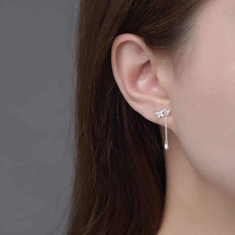 Original Po S999 Foot Silver Moe Butterfly Flower Rhyme Series Niche Unique Mori Style Fresh and Elegant Elegant Elegant Elegant Earrings