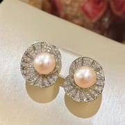 European and American French Style Sea Shaped Spiral Pearl Design Earrings Fine Zircon Light Luxury Fashion Earrings for Women