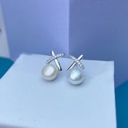 Letter X Freshwater Pearl Earrings Women's Popular Lines Fashion Modeling Earrings Niche Design Light Luxury Earrings Silver Pin