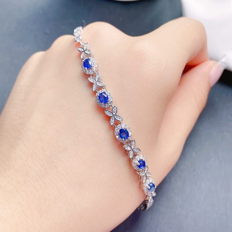 Light luxury elegant women's bracelet natural sapphire high-grade design 925 silver Live supply