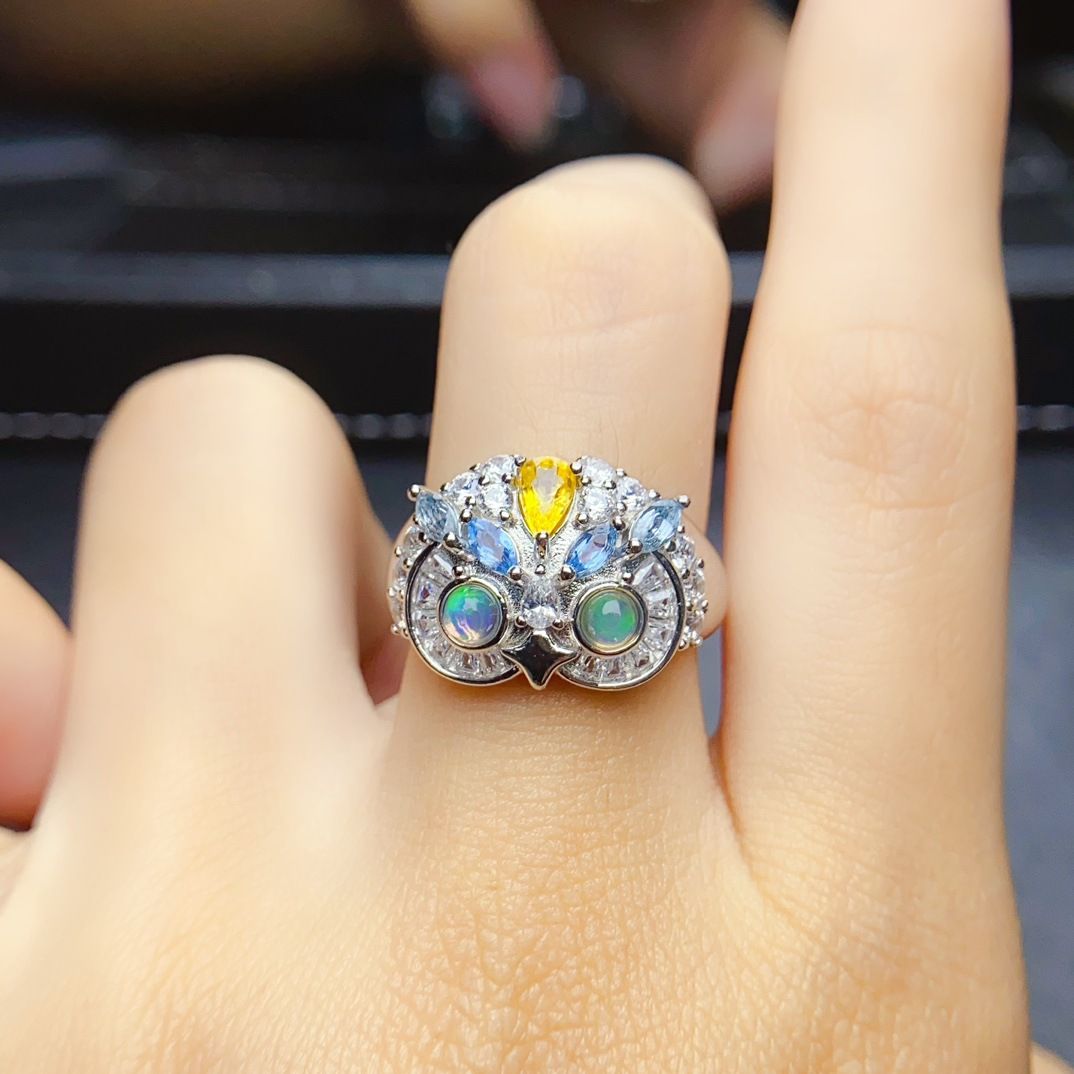 Factory wholesale explosions natural white opal ring S925 silver inlaid main stone 3*3 selling Europe and the United States a generation of hair