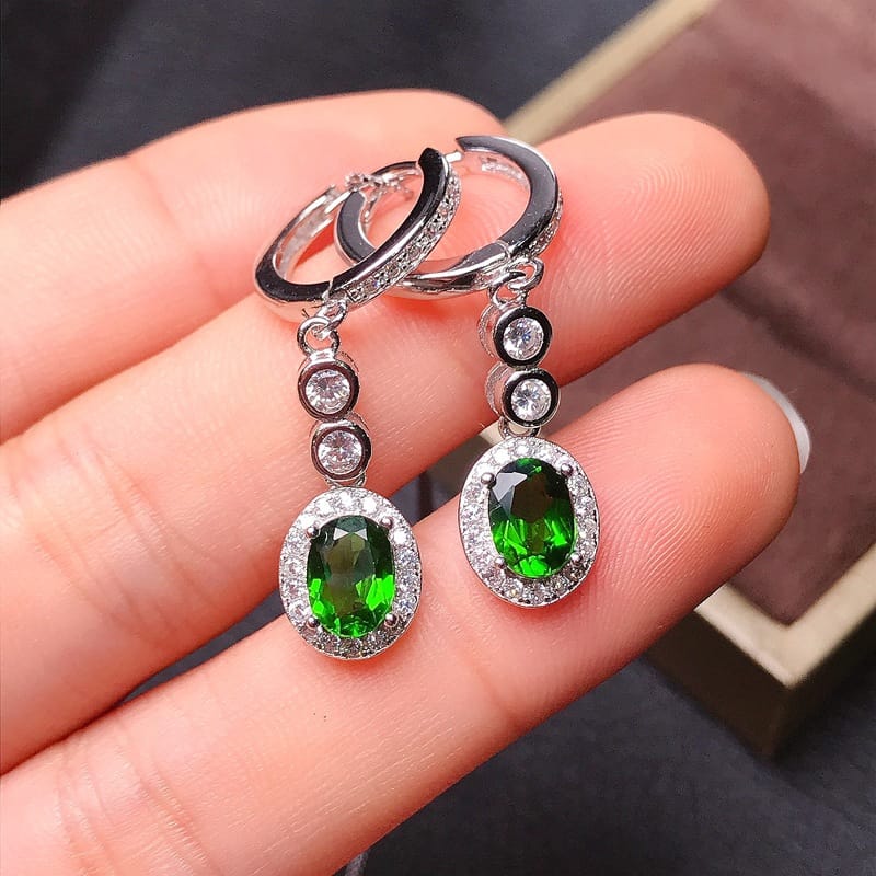 925 silver inlaid natural transparent ear studs 5 * 7mm gift for girlfriend one-piece delivery