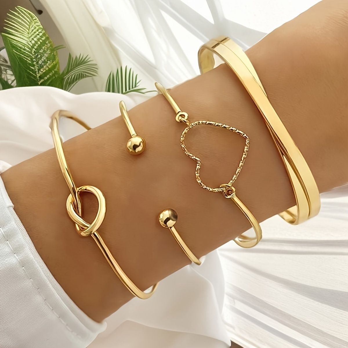 European and American fashion new personality fashion embossed twist geometric multi-layer stacked bracelet 10-piece set of decorations wholesale