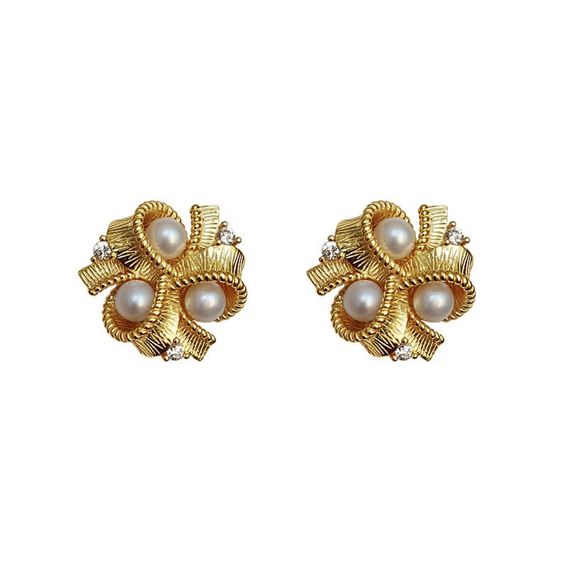 New Style Heavy Industry Retro Light Luxury Pearl Flower-shaped Earrings Simple Hong Kong Style Heavy Industry Earrings Women's 925 Silver Pin