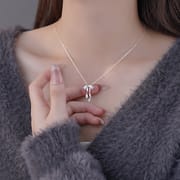 Po S999 Silver Bow Necklace Fashion Design Autumn and Winter New Texture Sweet Clavicle Chain for Hair