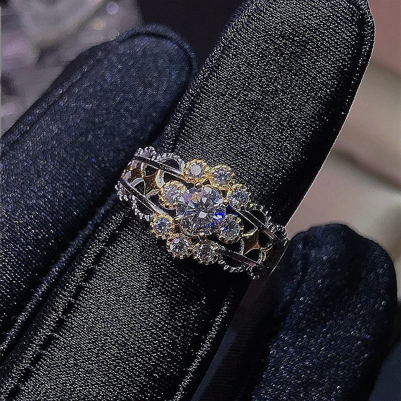 0.5 karat Mosang Diamond Women's Ring GRA Certificate Black Card Waist Code 925 Silver Inlay Plating Double Color