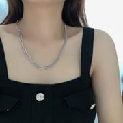 Cross zircon non-fading titanium steel necklace men's all-match high-end sense Cuban chain personality niche neck chain necklace