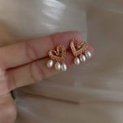 Natural Freshwater Rice-shaped Pearl Earrings Hollow Love Lace Exquisite Court Style Earrings Women's Fashionable Light Luxury Earrings