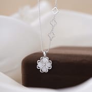 999 Pure Silver Light Luxury Four-Leaf Clover Necklace for Women, Korean Style, Simple Niche High-End Clavicle Chain