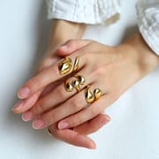 Titanium steel ring 18K gold non-fading women's light luxury high-end European and American stainless steel lava open ring hand jewelry