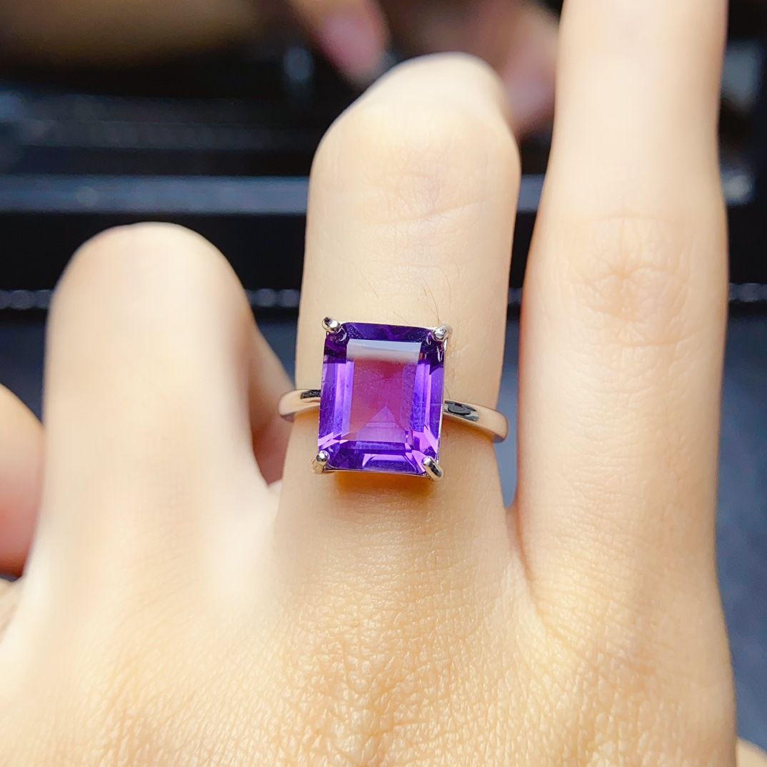 Factory wholesale explosions natural amethyst ring S925 silver inlaid with the main stone 8*10 selling Europe and the United States a generation of hair