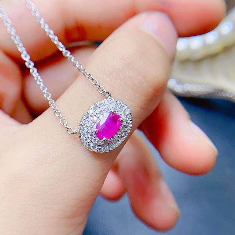 Simple natural non-burning ruby necklace main stone 6*4mm clavicle chain pendant exquisite first-hand supply