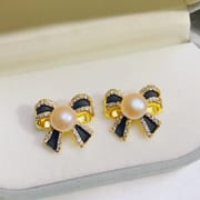 Natural Freshwater Bow Zircon Pearl Earrings High Fashion Design Sense Earrings Elegant Personality Hot Selling