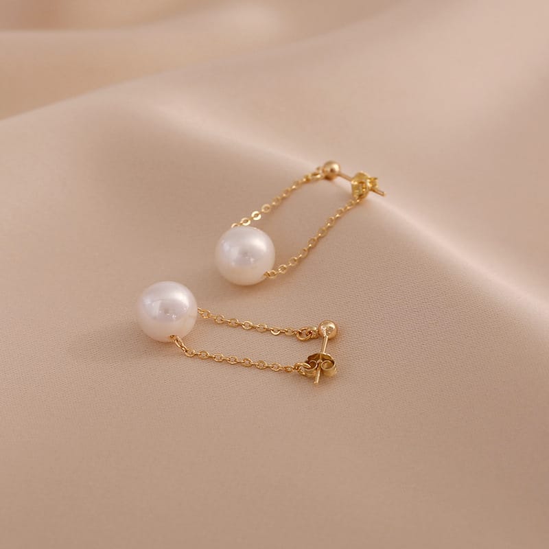 Natural Freshwater Pearl Earrings 925 Silver Earrings Niche Simple Heart-wearing Chain Pearl Earrings Advanced Earrings