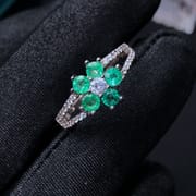 Natural Emerald Ring 925 Silver Inlaid Emerald Ladies Ring for Girlfriend Gift Support Identification