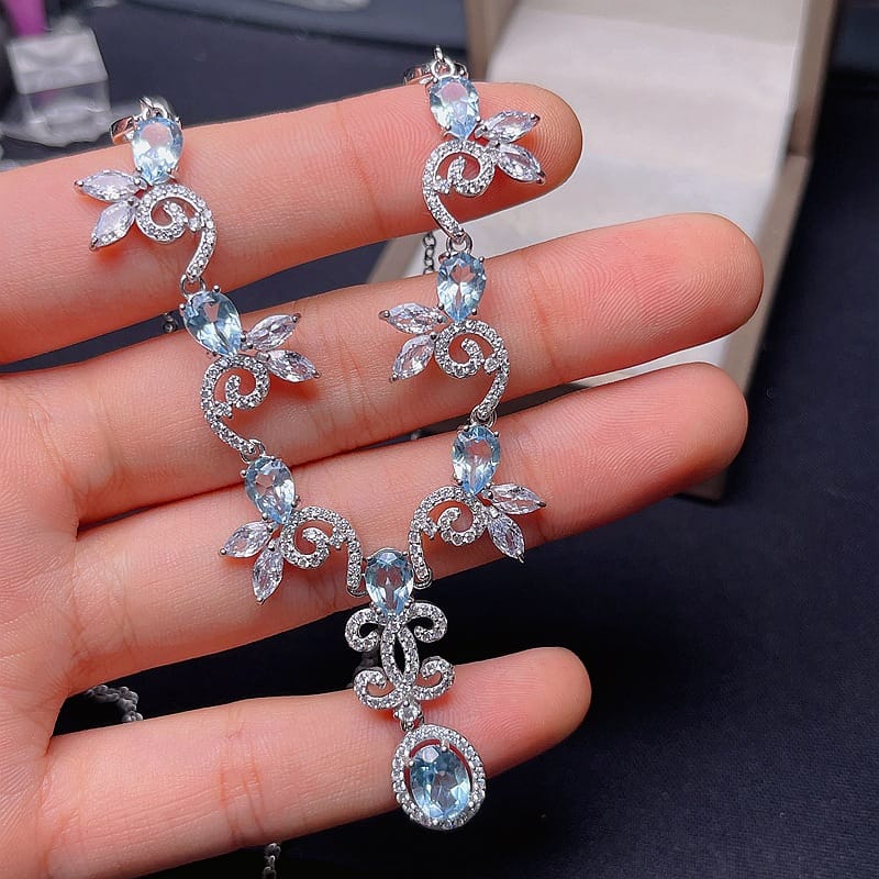 Natural Swiss Blue Topaz Chain Row 925 Silver Inlaid Swiss Blue Topaz Clavicle Necklace Women's Pendant