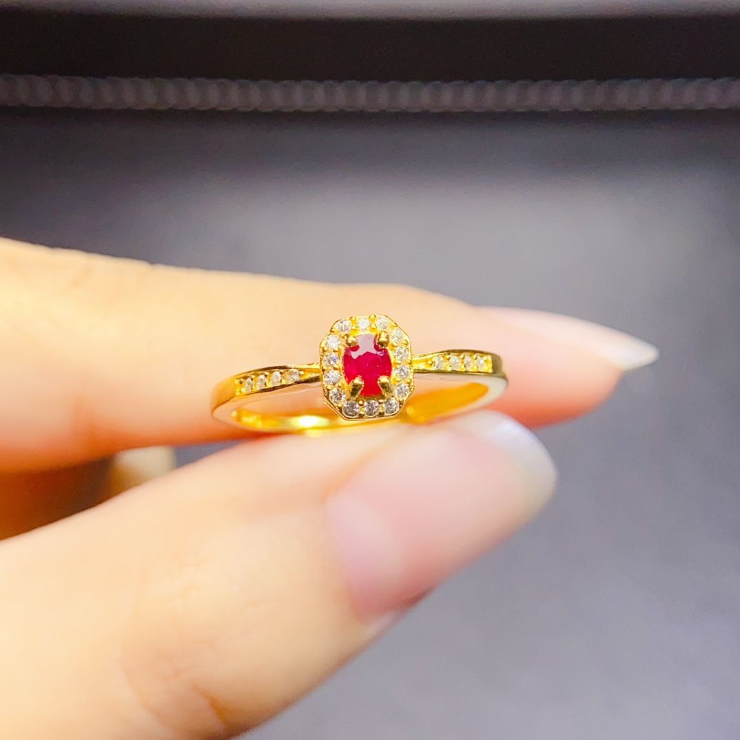 Factory wholesale explosions natural ruby ring S925 silver inlaid with the main stone 3*4 selling Europe and the United States a generation of hair