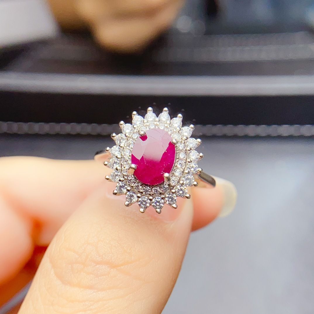 Factory wholesale explosions natural ruby ring S925 silver inlaid with the main stone 6*8 selling Europe and the United States a generation of hair