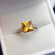 Factory wholesale explosions natural citrine ring S925 silver inlaid main stone 8*8 hot Europe and the United States a generation of hair