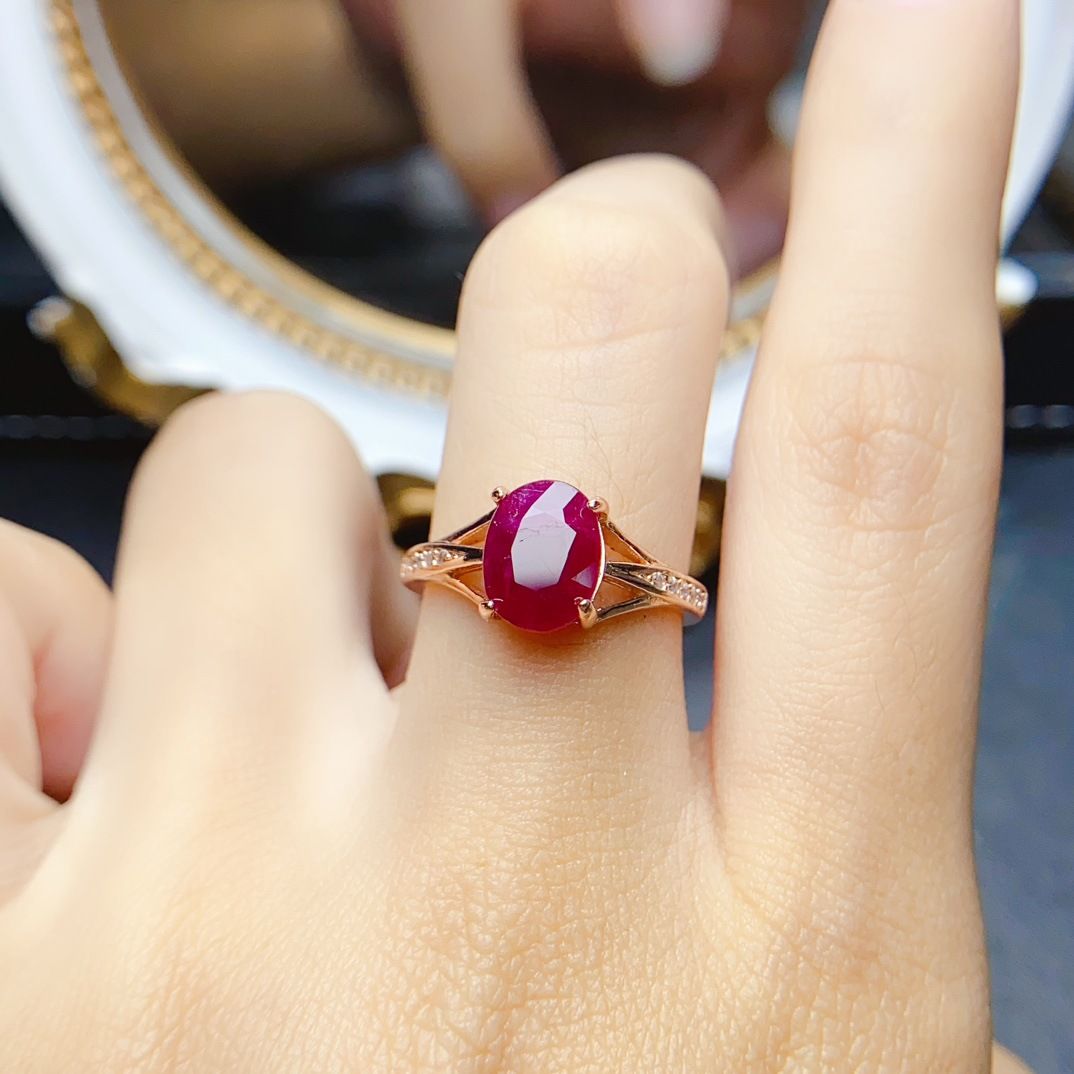 Factory wholesale explosions natural ruby ring S925 silver inlaid with the main stone 7*9 selling Europe and the United States a generation of hair