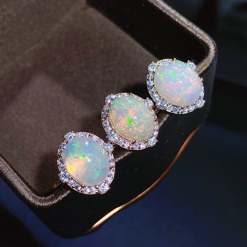 925 silver inlaid natural Australian opal ring 3 Karat large particles ladies ring Fire color is very beautiful