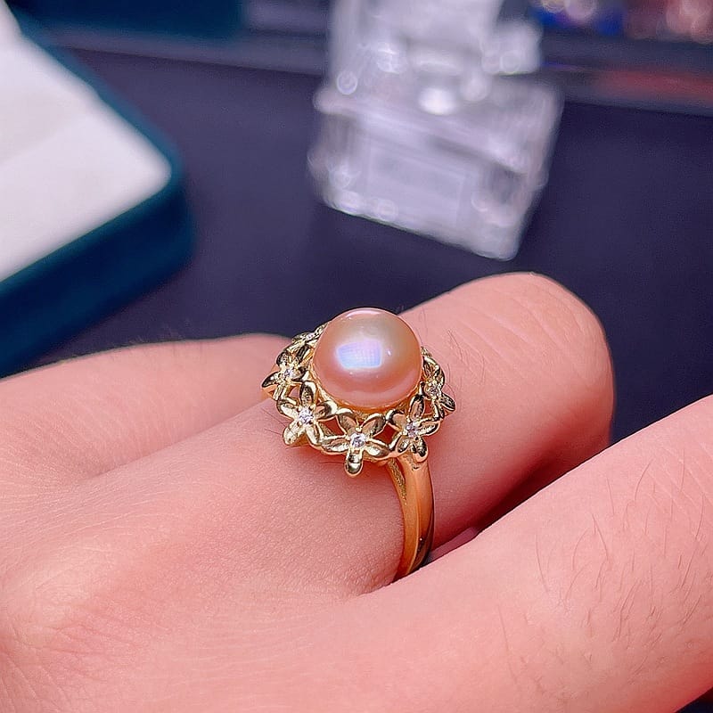 The number of 18 925 silver plated rose gold pearl rings is not much.