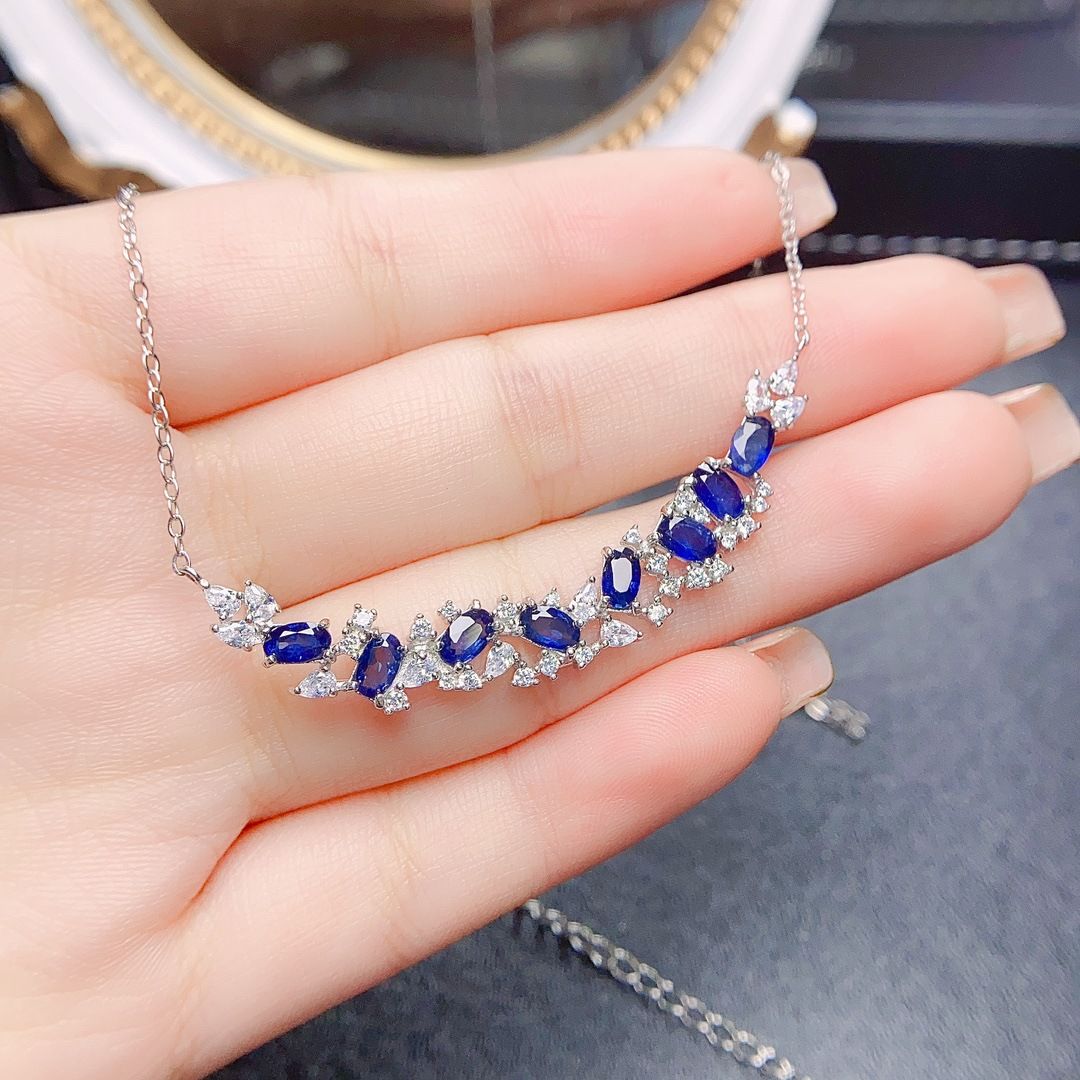 Factory wholesale explosions natural sapphire necklace S925 silver inlaid main stone 3*5 selling Europe and the United States a generation of hair